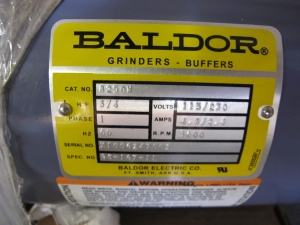 (2) BALDOR GRINDER/BUFFERS, CAT# 8250W, 3/4 HP, 1 PHASE, 115/230 V, 4.8/2.4 A, 3600 RPM. LOADING & HANDLING FEE $15-4067